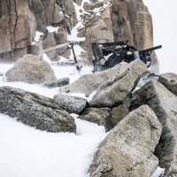 flugzeugfrack.jpg <strong>Es sind in der Geschichte schon einige Flugzeuge und Hubschrauber abgestürzt hier ein Zeugnis davon</strong>