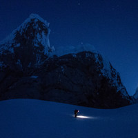 col-de-esperanza.jpg <strong>Im schein der Stirnlampe geht es zum Col de la Esperanza empor </strong>© Stefan Brunner