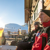 <span><strong>Wunderbarer Sonnenuntergang auf der Sonnenterrasse der Südwienerhütte</strong> </span><span class=>© Timo Moser</span>