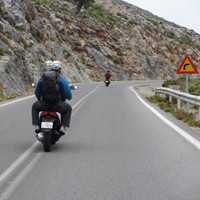 <strong>Zu den Klettergebieten braucht man mit dem Moped ca. 10-20min</strong> <span class=>© Bergluftleben</span>