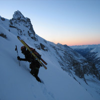 <span><strong>Am Grat hieß es stapfen, stapfen...stapfen.</strong> <span class=>© Wolfgang Wiesner</span></span>