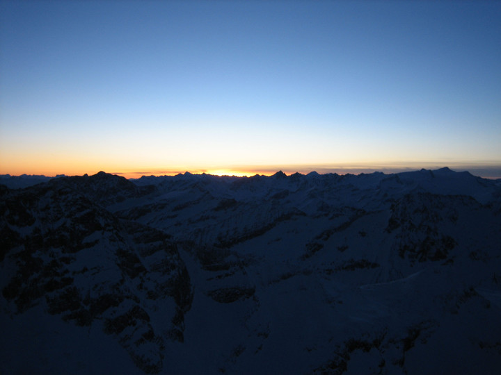 <strong>Abendstimmung über den Hohen Tauern und dem Eiskögele.</strong> <span class=>© Wolfgang Wiesner </span>