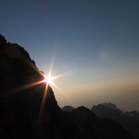 <span><strong>Die Sonne schaut ums Eck...fein.</strong> <span class=>© Timo Moser</span>  </span>