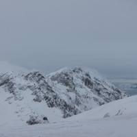 <span><strong>Erstmals das Ziel vor Augen, ganz hinten Hoher Göll mit der markanten Trapezwand</strong> <span class=>© Timo Moser</span> </span>