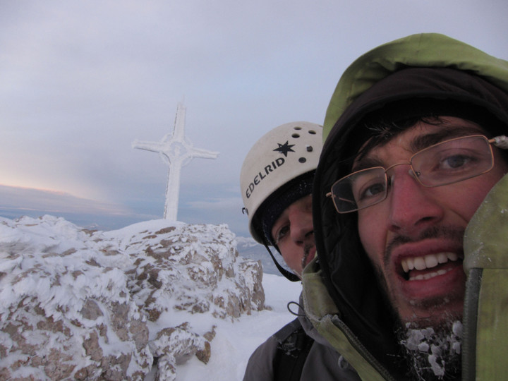 <span><strong>Schell noch a Gipflfoto gmacht wobei im photoshop gängs ja bekanntlich a guard nachträglich. Man beachte die vereiste Ziege..kalt wars</strong> <span class=>© Timo Moser</span> </span>