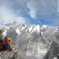 IMG_1464.jpg <span><strong>Auf der Sonnenterrasse lässt' sichs aushalten </strong><span class=>© Timo Moser</span></span>