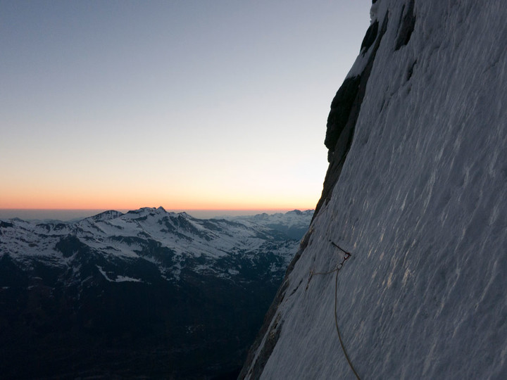 <strong>Hinterstoißer Quergang im Morgenlicht</strong>