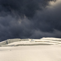 Gletscherbruch mit Spaltenzone unterhalb der Nordwand