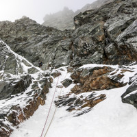 Vereiste Risssysteme führen von hier nach oben