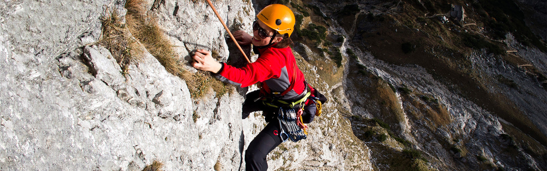 Kletterer im alpinen Gelände am Blausandpfeiler-Untersberg