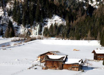 Thumbnail http://Eisklettergarten%20in%20Matrei%20in%20Osttirol