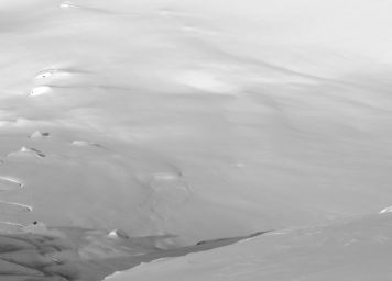 Thumbnail http://Skiabfahrtsspuren%20auf%20der%20Wildspitze