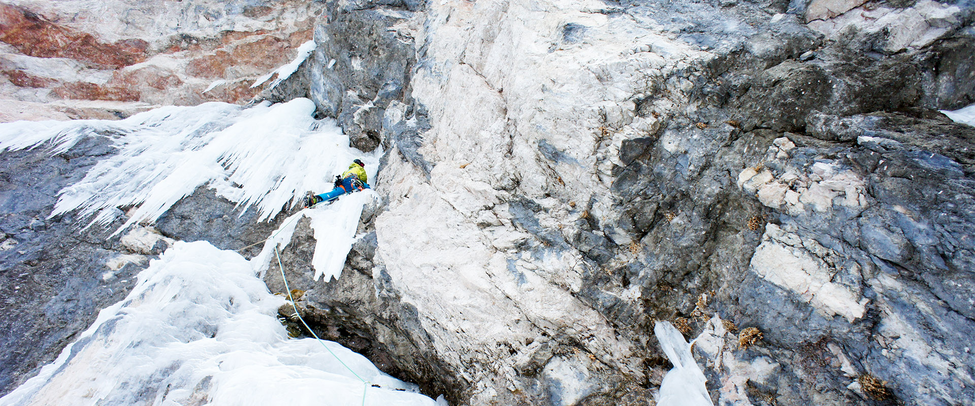 Michael Groher im Spitzborscht im Pragser Wildsee.